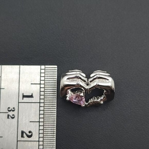 Family Heart Hands‎ Charm (NWOT) - Picture 4 of 5